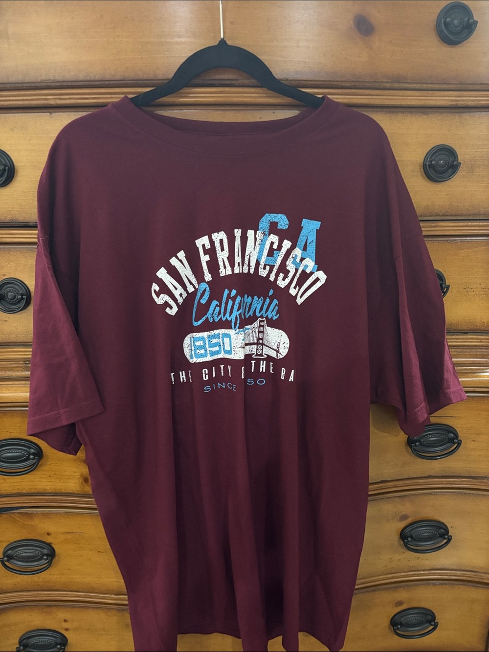 San Francisco California Graphic Tee - Burgundy